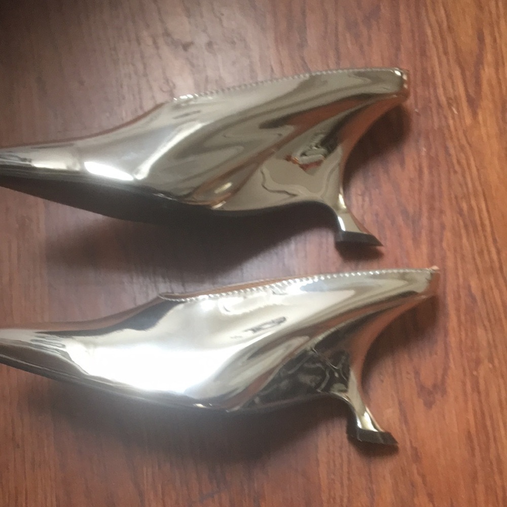 Silver mules in kitten heel - Picture 6 of 6